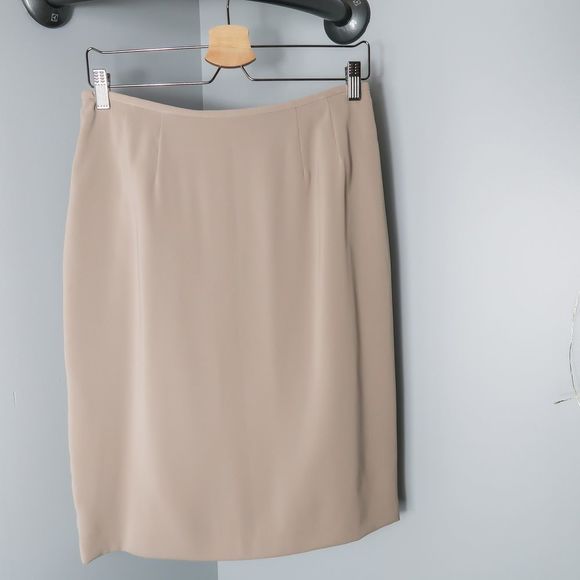 Kasper Classics Petite Taupe Pencil Skirt - Picture 2 of 7